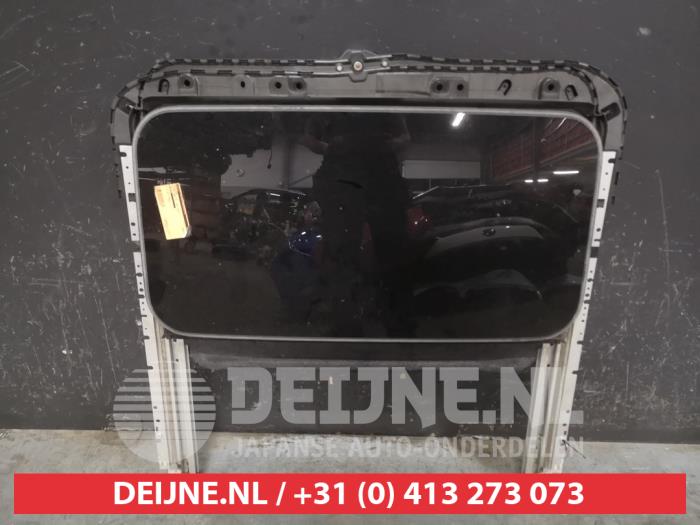 Używane Szyberdach Nissan Juke (F15) 1.6 DIG-T 16V 4x4 Cena na żądanie oferowane przez V.Deijne Jap.Auto-onderdelen BV