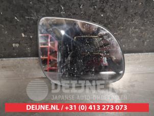 Used Mirror glass, right Hyundai i20 1.1 CRDi VGT 12V Price on request offered by V.Deijne Jap.Auto-onderdelen BV
