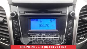 Usagé Radio Hyundai i30 (GDHB5) 1.4 16V Prix € 75,00 Règlement à la marge proposé par V.Deijne Jap.Auto-onderdelen BV