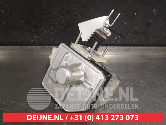 Assistant de freinage d'un Mazda 3 (BP) 2.0 SkyActiv-G 122 M Hybrid 16V 2019