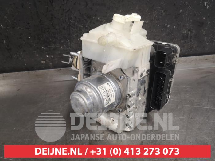 Usagé Servo frein Mazda 3 (BP) 2.0 SkyActiv-G 122 M Hybrid 16V Prix € 75,00 Règlement à la marge proposé par V.Deijne Jap.Auto-onderdelen BV