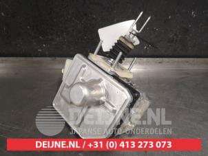Assistant de freinage d'un Mazda 3 (BP) 2.0 SkyActiv-G 122 M Hybrid 16V 2019