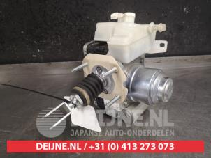 Assistant de freinage d'un Mazda 3 (BP) 2.0 SkyActiv-G 122 M Hybrid 16V 2019