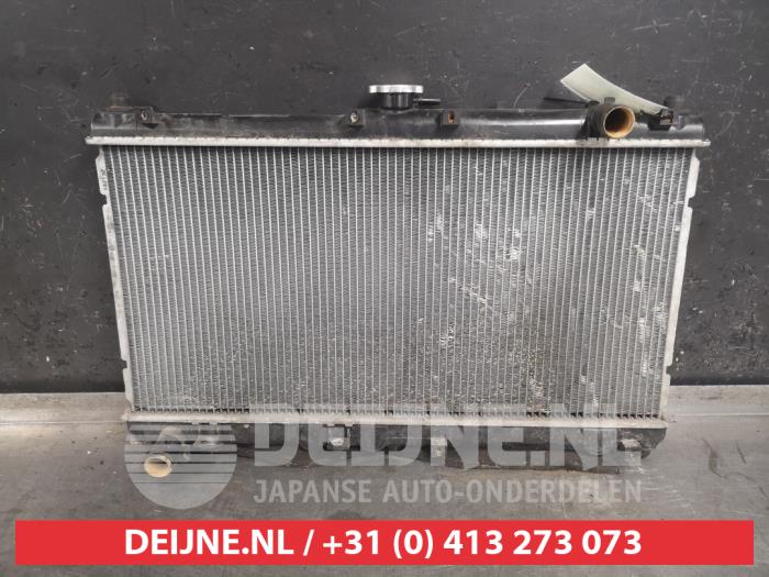 Używane Chlodnica Mazda MX-5 (NB18/35/8C) 1.8i 16V Cena € 50,00 Procedura marży oferowane przez V.Deijne Jap.Auto-onderdelen BV