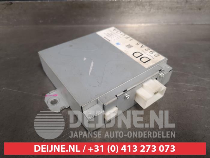 Używane DC/CD konwertor Nissan Note (E12) 1.5 dCi 90 Cena € 50,00 Procedura marży oferowane przez V.Deijne Jap.Auto-onderdelen BV