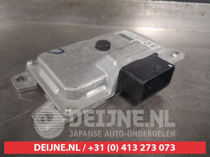 Używane Sterownik Start/Stop Nissan Note (E12) 1.5 dCi 90 Cena na żądanie oferowane przez V.Deijne Jap.Auto-onderdelen BV