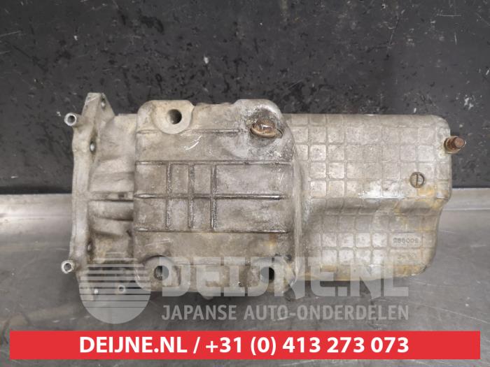Gebrauchte Ölwanne Mitsubishi Pajero Hardtop (V6/7) 3.8 V6 24V MIVEC Preis € 35,00 Margenregelung angeboten von V.Deijne Jap.Auto-onderdelen BV