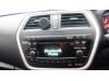 Radio de un Suzuki SX4 S-Cross (JY), 2013 1.6 16V, SUV, Gasolina, 1.586cc, 88kW (120pk), FWD, M16A, 2013-08 / 2016-09, JYA22 2014