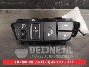Used ASR switch Hyundai Ioniq 1.6 GDI 16V Hybrid Price on request offered by V.Deijne Jap.Auto-onderdelen BV