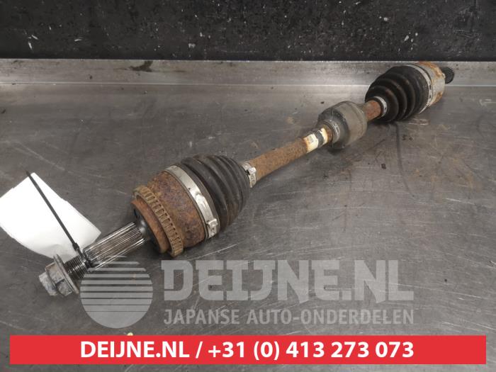 Front drive shaft, left from a Kia Cee'd Sportswagon (JDC5) 1.4 CRDi 16V 2017