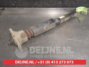 Used Rear shock absorber, left Kia Cee'd Sportswagon (JDC5) 1.4 CRDi 16V Price € 40,00 Margin scheme offered by V.Deijne Jap.Auto-onderdelen BV