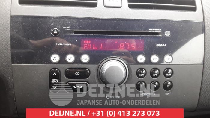 Radio d'un Suzuki Swift (ZA/ZC/ZD1/2/3/9)  2009