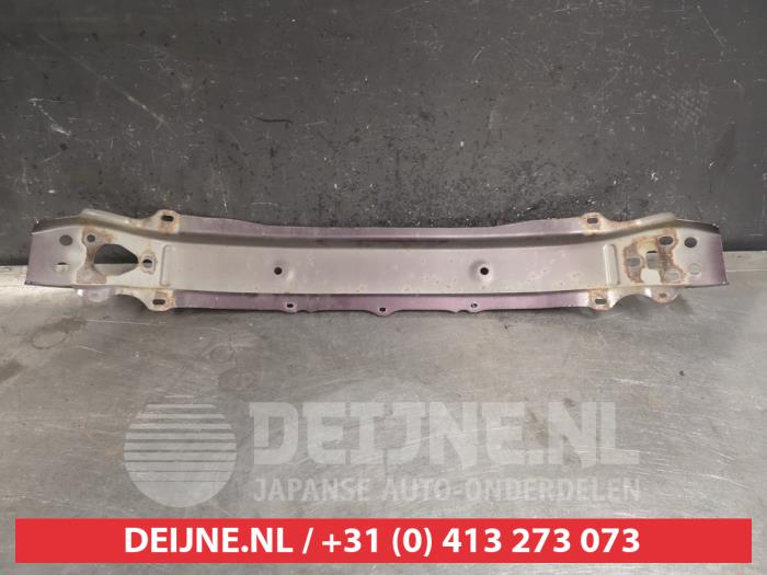 Front bumper frame from a Toyota Urban Cruiser 1.33 Dual VVT-I 16V 2WD 2009