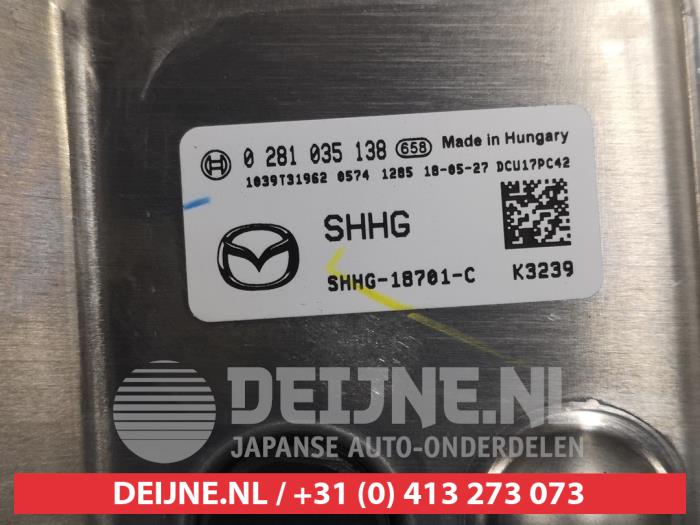 Ordinateur Adblue d'un Mazda CX-5 (KF) 2.2 SkyActiv-D 150 16V 2WD 2019
