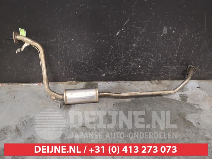 Exhaust middle silencer from a Honda Jazz (GR) 1.5 eHEV 16V 2020