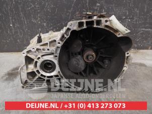 Used Gearbox Hyundai Santa Fe II (CM) 2.2 CRDi 16V 4x4 Price € 200,00 Margin scheme offered by V.Deijne Jap.Auto-onderdelen BV