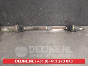 Used Front drive shaft, right Mitsubishi Lancer Sports Sedan (CY/CZ) 1.8 MIVEC 16V Price on request offered by V.Deijne Jap.Auto-onderdelen BV