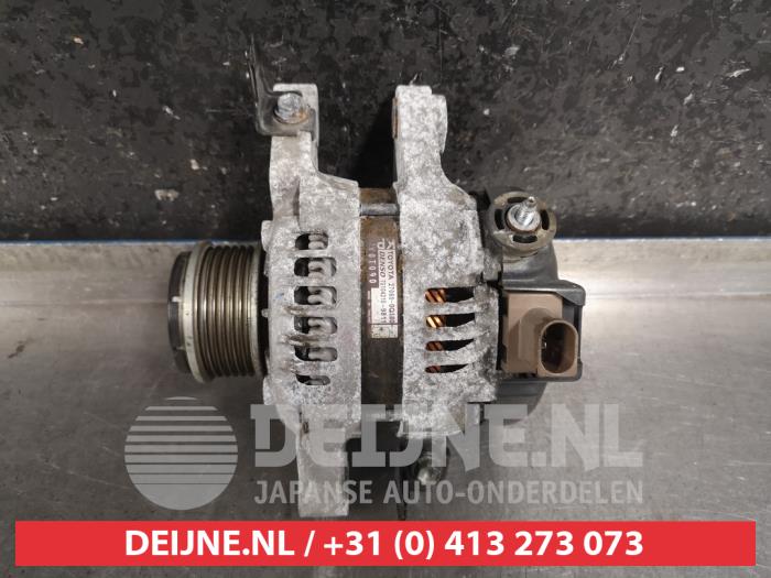 Begagnade Dynamo Toyota Aygo (B40) 1.0 12V VVT-i Pris € 50,00 Marginaltabell erbjuds av V.Deijne Jap.Auto-onderdelen BV