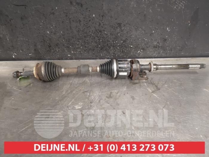 Begagnade Drivaxel, höger fram Toyota Urban Cruiser 1.4 D-4D AWD Pris € 75,00 Marginaltabell erbjuds av V.Deijne Jap.Auto-onderdelen BV