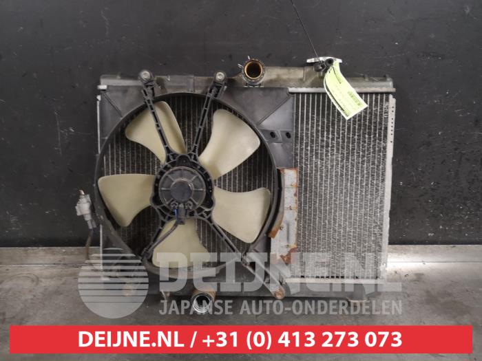 Used Radiator Toyota Corolla (E11) 1.6 16V Price € 50,00 Margin scheme offered by V.Deijne Jap.Auto-onderdelen BV