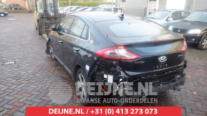 Usagé Poignée hayon Hyundai Ioniq EV Prix sur demande proposé par V.Deijne Jap.Auto-onderdelen BV
