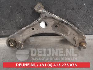 Used Front lower wishbone, right Kia Sportage (QL) 1.6 T-GDI 16V 4x4 Price on request offered by V.Deijne Jap.Auto-onderdelen BV