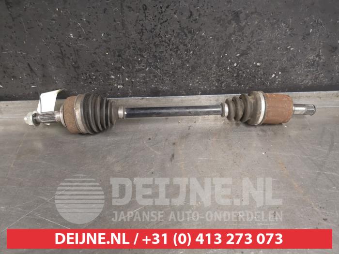 Gebrauchte Antriebswelle links vorne Honda Jazz (GE6/GE8/GG/GP) 1.4 VTEC 16V Preis € 50,00 Margenregelung angeboten von V.Deijne Jap.Auto-onderdelen BV