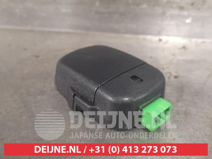 Begagnade Regnsensor Honda Civic (FK/FN) 2.2 i-CTDi 16V Pris € 25,00 Marginaltabell erbjuds av V.Deijne Jap.Auto-onderdelen BV