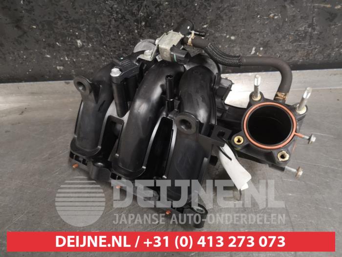 Używane Kolektor dolotowy Suzuki Celerio (LF) 1.0 12V Dualjet Cena € 50,00 Procedura marży oferowane przez V.Deijne Jap.Auto-onderdelen BV
