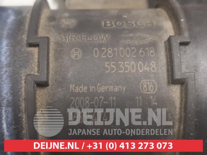 Airflow meter from a Daewoo Captiva (C100) 2.0 CDTI 16V 150 4x2 2009