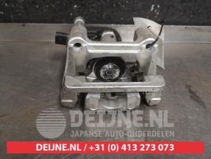 Used Rear brake calliper, right Kia Niro I (DE) 64 kWh Price € 150,00 Margin scheme offered by V.Deijne Jap.Auto-onderdelen BV
