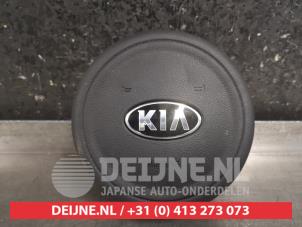 Używane Poduszka powietrzna lewa (kierownica) Kia Sportage (QL) 1.6 GDI 16V 4x2 Cena na żądanie oferowane przez V.Deijne Jap.Auto-onderdelen BV