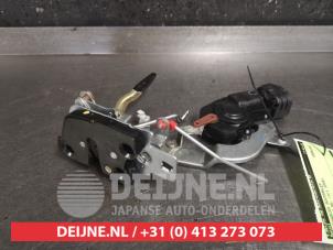 Used Tailgate lock mechanism Suzuki Jimny Hardtop 1.3i 16V VVT 4x4 Metal Top Price € 50,00 Margin scheme offered by V.Deijne Jap.Auto-onderdelen BV