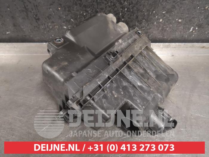 Gebrauchte Luftfiltergehäuse Mitsubishi Space Star (A0) 1.0 12V Preis € 75,00 Margenregelung angeboten von V.Deijne Jap.Auto-onderdelen BV