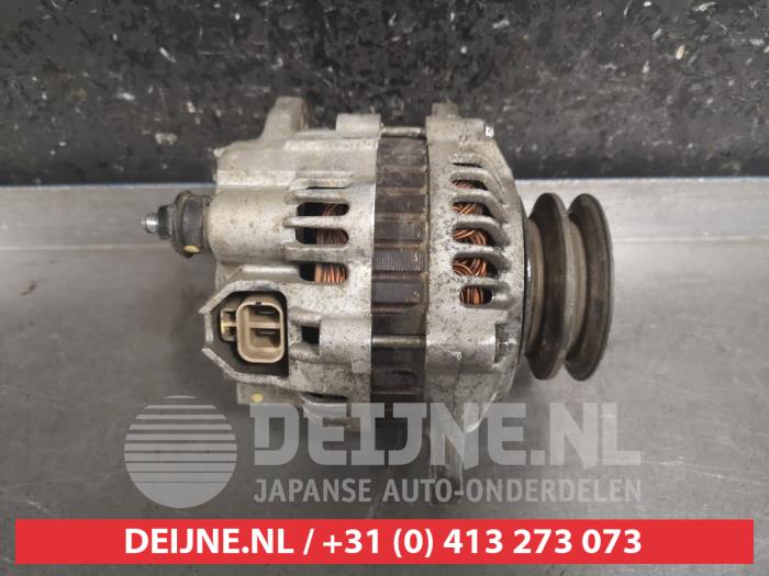 Usagé Dynamo Mazda BT-50 2.5 Di 16V 4x4 Prix € 25,00 Règlement à la marge proposé par V.Deijne Jap.Auto-onderdelen BV