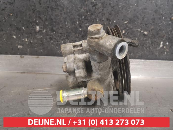 Usagé Pompe de direction Daihatsu Terios (J1) 1.3 16V DVVT 4x2 Prix € 35,00 Règlement à la marge proposé par V.Deijne Jap.Auto-onderdelen BV