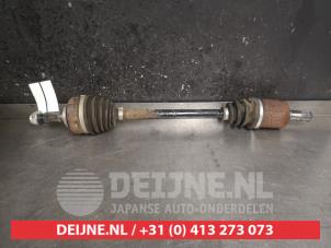 Used Front drive shaft, left Honda Jazz (GE6/GE8/GG/GP) 1.4 VTEC 16V Price € 75,00 Margin scheme offered by V.Deijne Jap.Auto-onderdelen BV