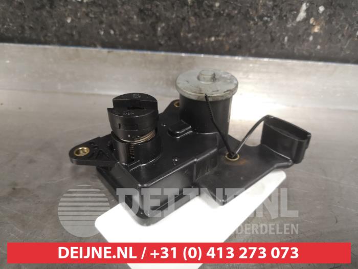 Begagnade Vortexventilmotor Hyundai Santa Fe II (CM) 2.2 CRDi 16V 4x2 Pris € 75,00 Marginaltabell erbjuds av V.Deijne Jap.Auto-onderdelen BV