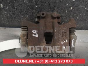 Used Rear brake calliper, left Mitsubishi Grandis (NA) 2.4 16V MIVEC Price € 50,00 Margin scheme offered by V.Deijne Jap.Auto-onderdelen BV