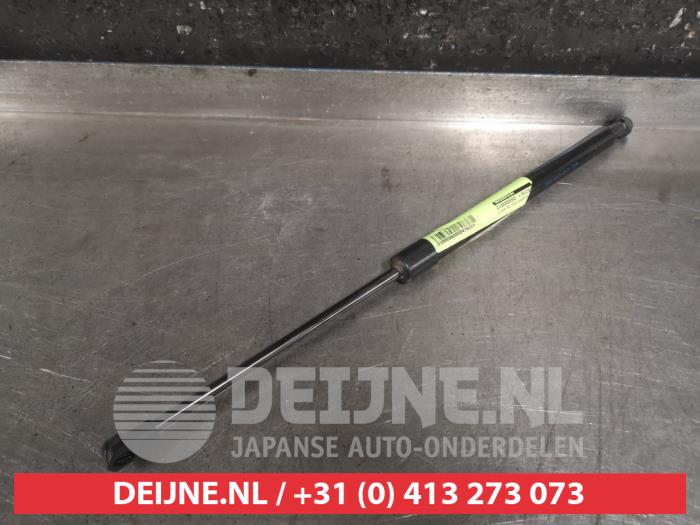 Rear gas strut, right from a Nissan Micra (K14) 1.0 IG-T 100 2020