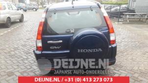 Usados Portón trasero Honda CR-V (RD6/7/8) 2.0i 16V VTEC Precio € 200,00 Norma de margen ofrecido por V.Deijne Jap.Auto-onderdelen BV