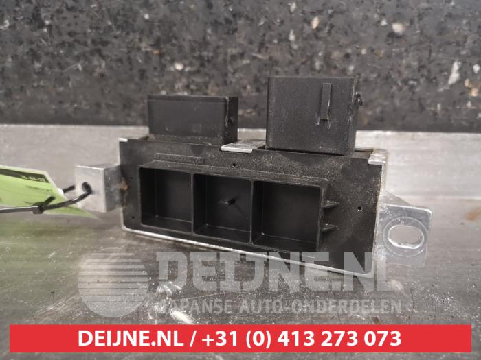 Glow plug relay Nissan Qashqai 1.5 dCi DPF 271206395R