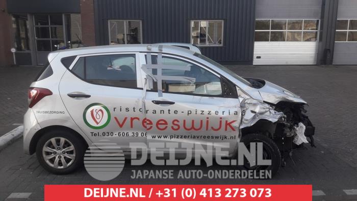Usados Ventanilla triangular derecha detrás Hyundai i10 (B5) 1.0 12V Precio € 35,00 Norma de margen ofrecido por V.Deijne Jap.Auto-onderdelen BV