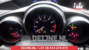 Used Tachometer Honda Civic (FK1/2/3) 1.4i VTEC 16V Price on request offered by V.Deijne Jap.Auto-onderdelen BV