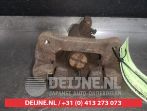 Used Rear brake calliper, right Honda Jazz (GD/GE2/GE3) 1.3 i-Dsi Price € 50,00 Margin scheme offered by V.Deijne Jap.Auto-onderdelen BV