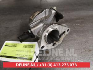 Used Vacuum pump (diesel) Nissan Juke (F15) 1.5 dCi Price on request offered by V.Deijne Jap.Auto-onderdelen BV