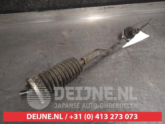 Tie rod, right from a Nissan Note (E11) 1.6 16V 2008