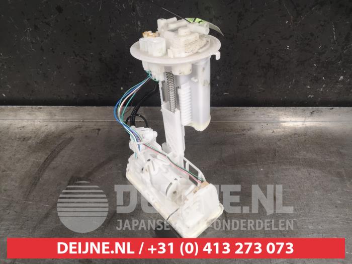Usagé Pompe à carburant Toyota C-HR (X1,X5) 2.0 16V Hybrid Prix € 200,00 Règlement à la marge proposé par V.Deijne Jap.Auto-onderdelen BV