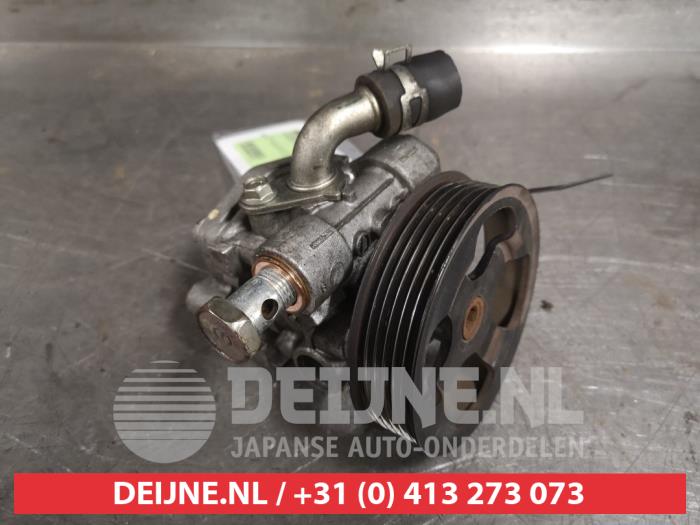 Usagé Pompe de direction Mitsubishi Outlander (CW) 2.0 DI-D 16V 4x4 Prix € 50,00 Règlement à la marge proposé par V.Deijne Jap.Auto-onderdelen BV