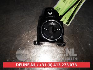 Used Mirror switch Hyundai i40 CW (VFC) 1.6 GDI 16V Price on request offered by V.Deijne Jap.Auto-onderdelen BV